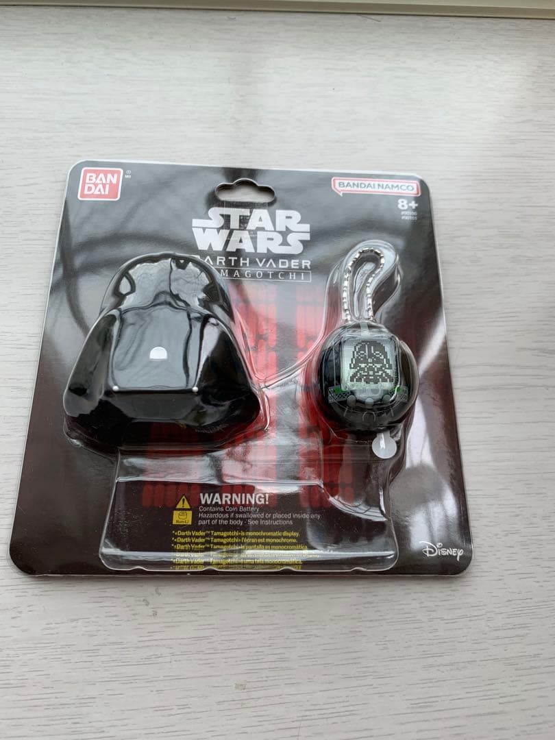 ラスト1点‼️ 海外限定　スターウォーズ　たまごっち　 ダース・ベイダー