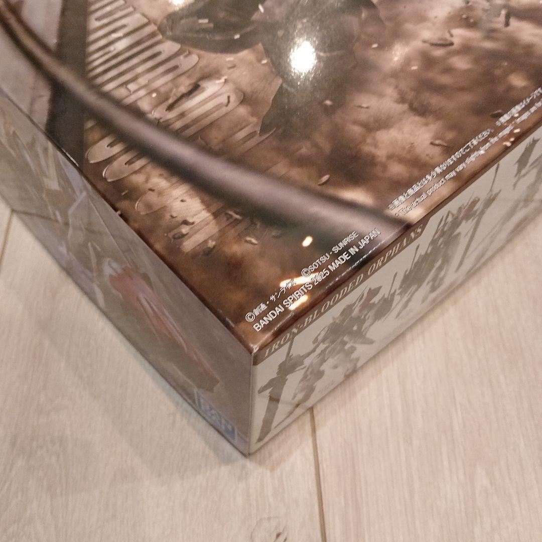 ガンプラ　バンダイ　mg　バルバトスルプス