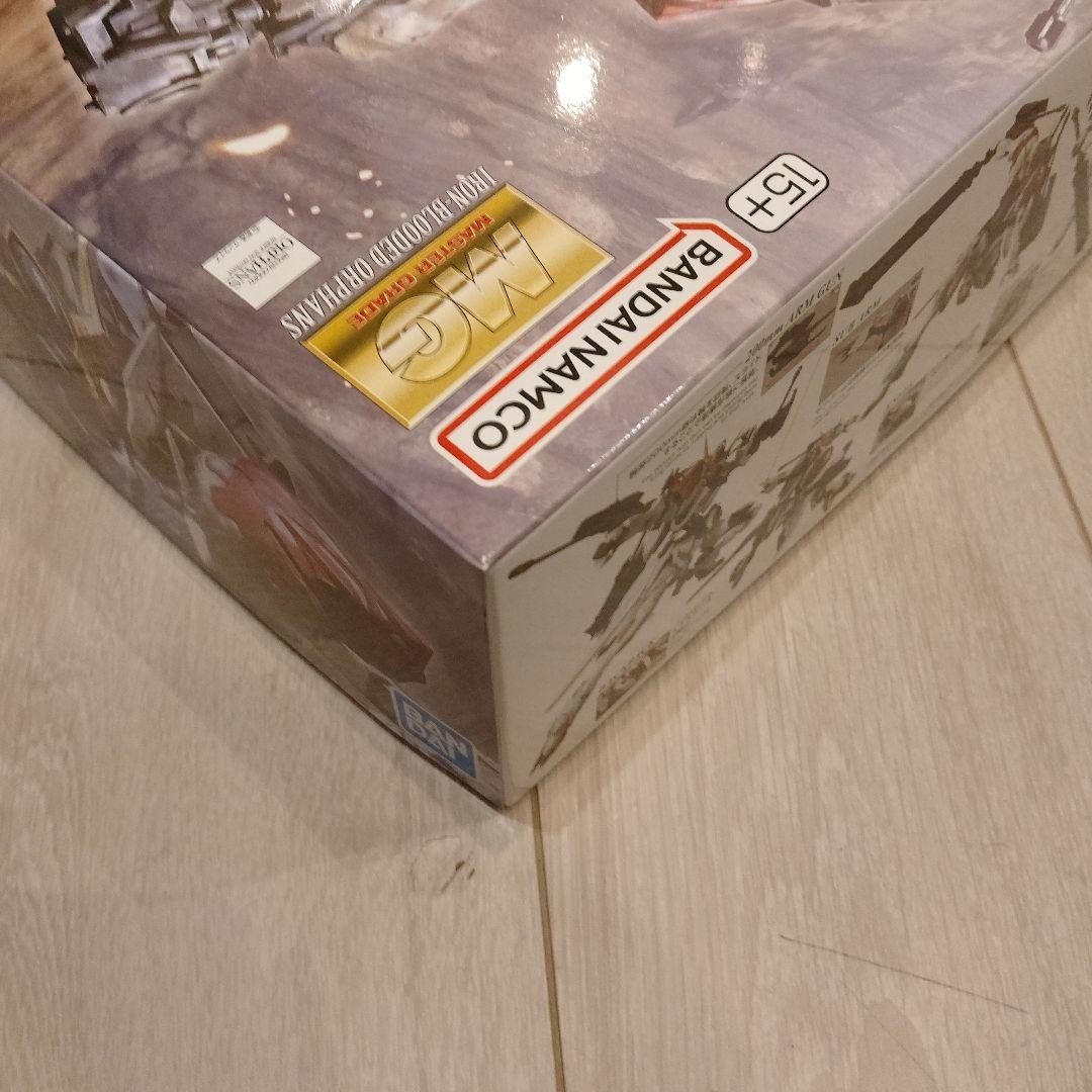 ガンプラ　バンダイ　mg　バルバトスルプス