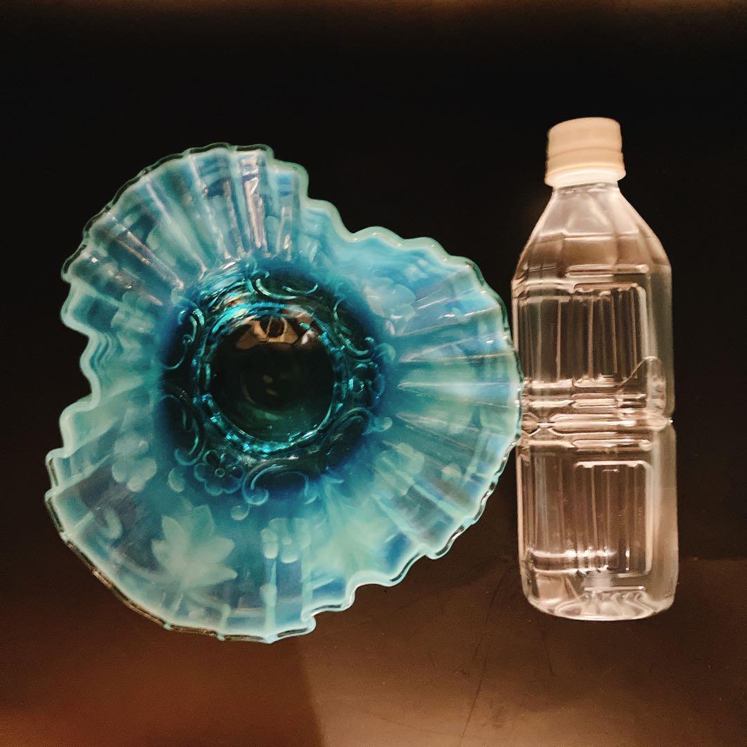 美品 ボーモント・フェントン社 ブルーオパルセント ウランガラス フリル ボウル