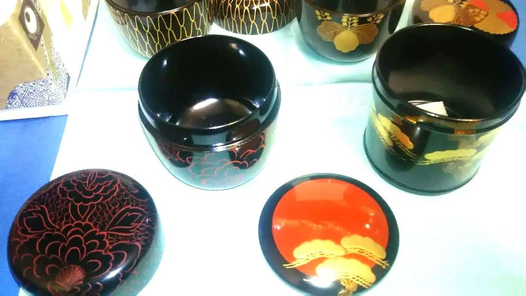 中棗三つと寸切一つの四つ、網目中棗を含む。