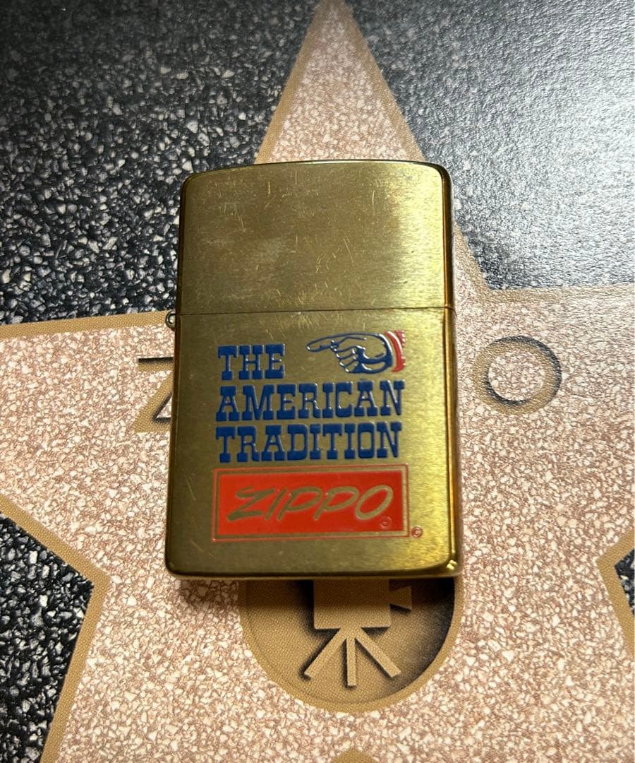 1989年製　アメリカン　トラディション　ジッポー　ブラス