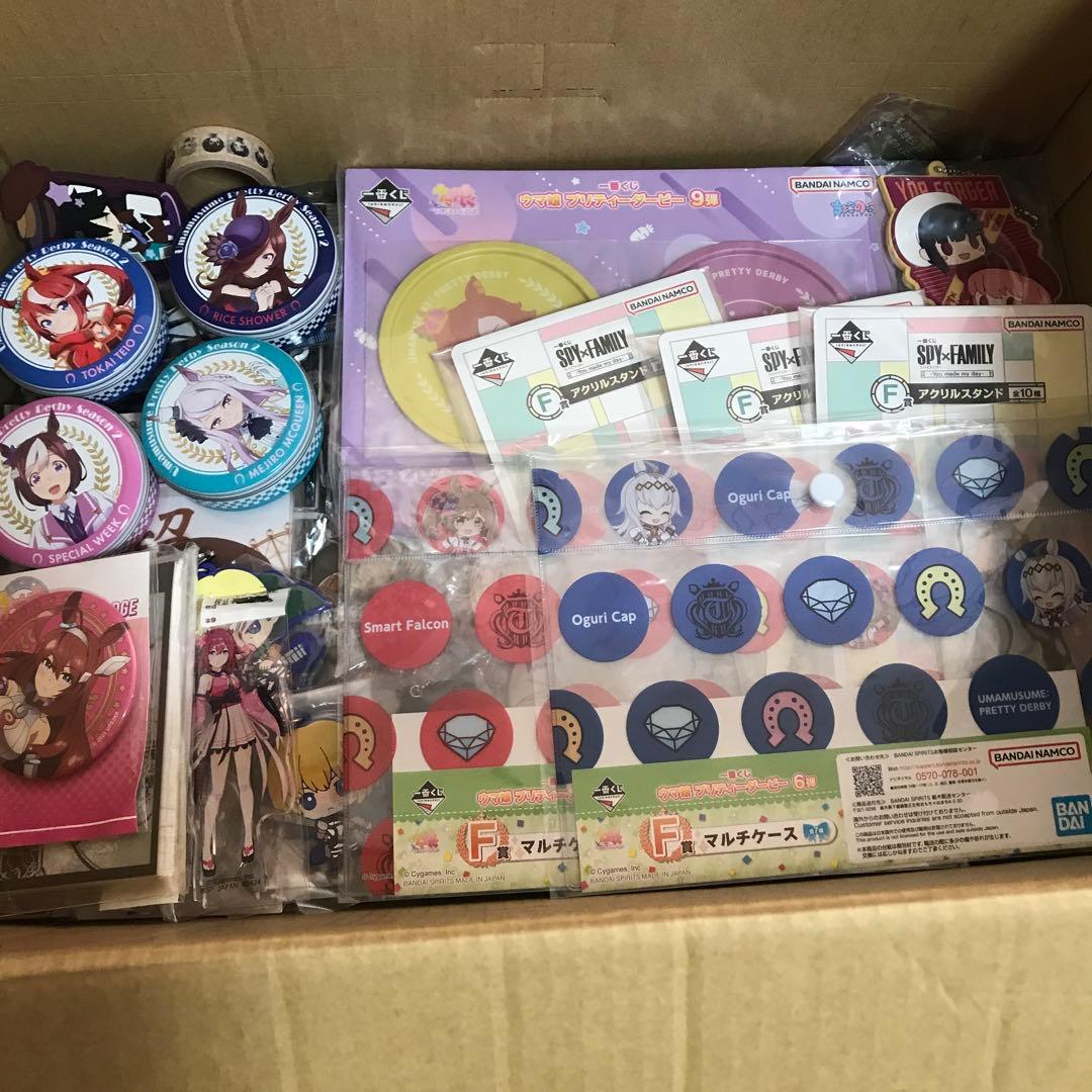 アニメグッズ　大量まとめ売り600点以上