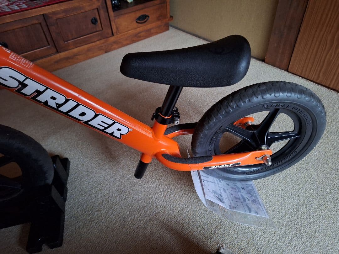 STRIDER ストライダー バランスバイク 12インチ オレンジ