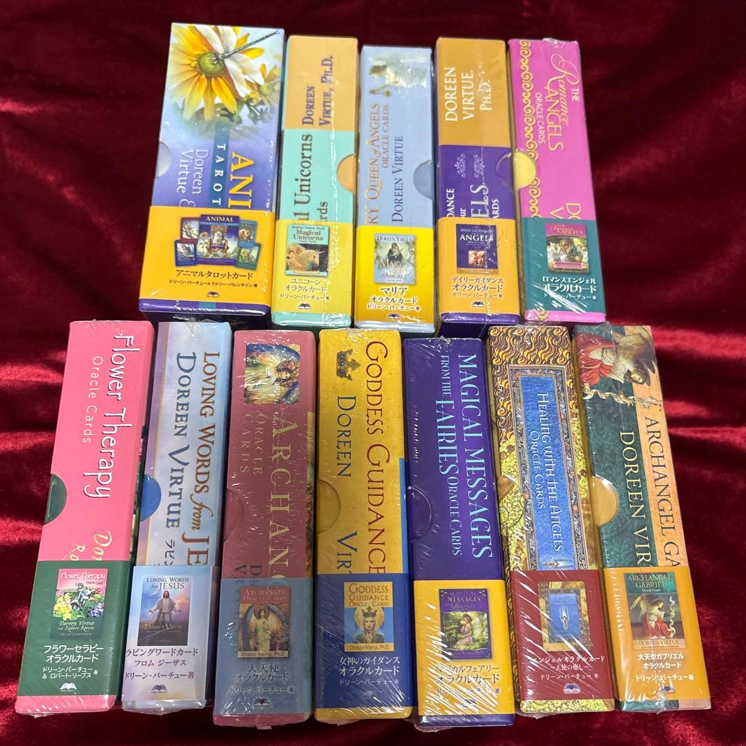 ロマンスエンジェルオラクルカード　アニマルタロットカードなど　全部で12点