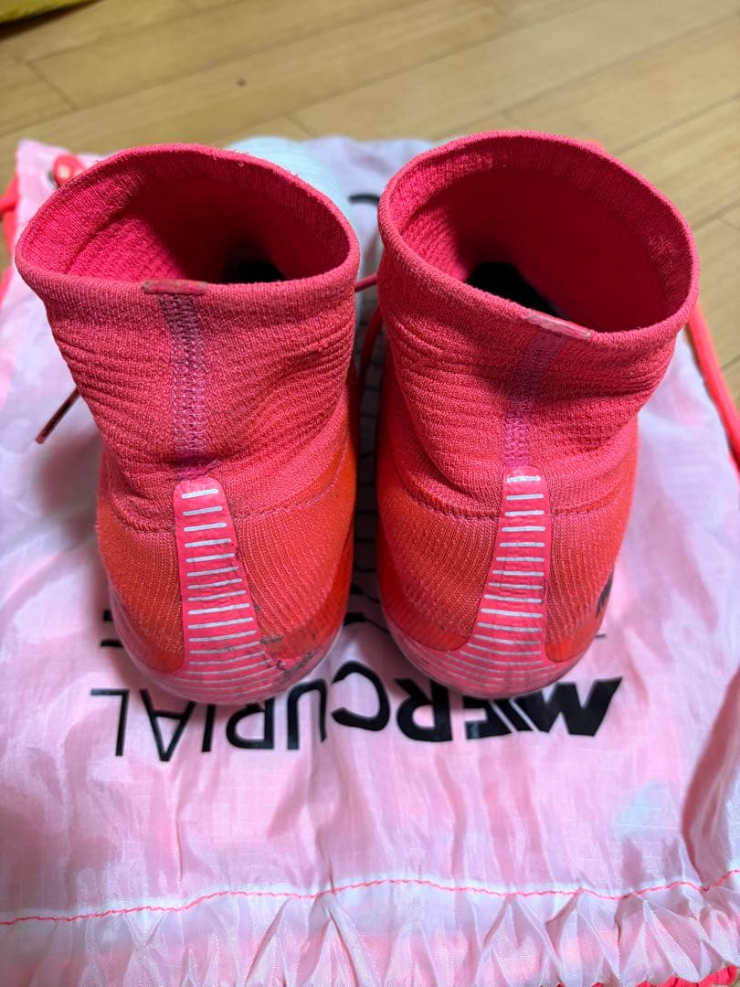 ナイキ マーキュリアル ベロチ