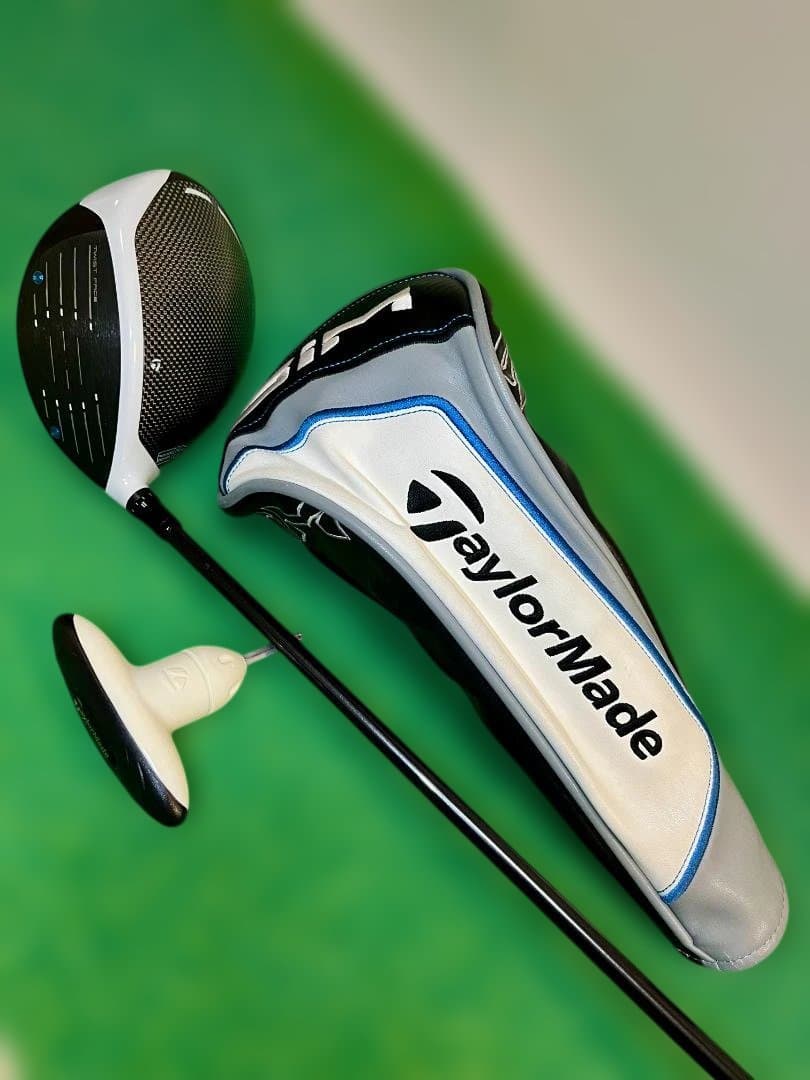 【TaylorMade SIM MAX ドライバー10.5°S ヘッドカバー付】