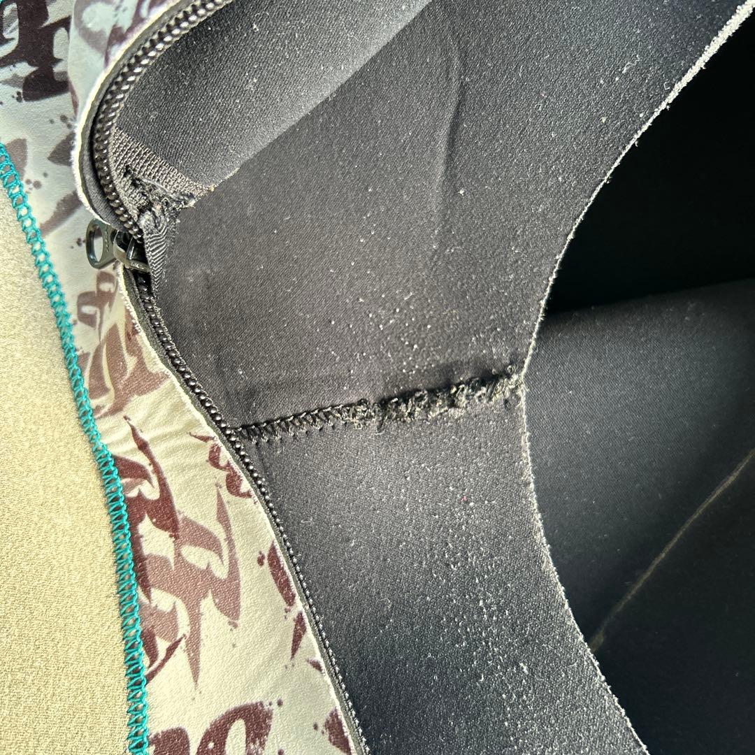 BGZ フルスーツ3×2㎜　中古