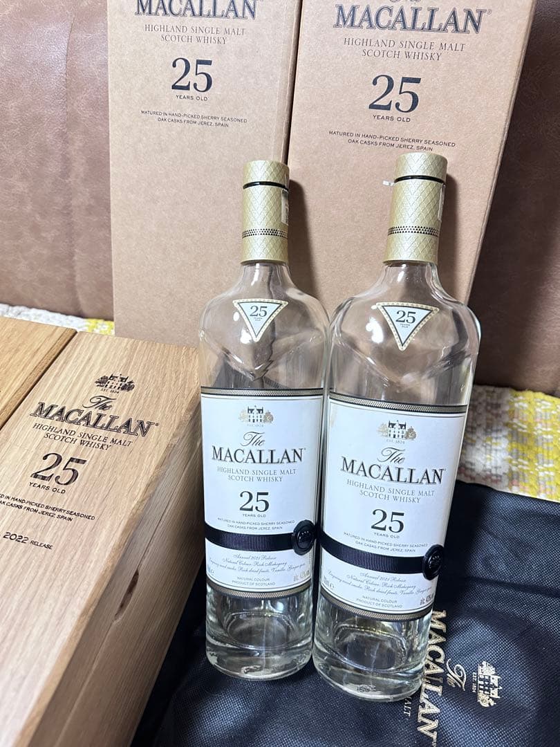 y*a様 送料無料　マッカラン25年 2セット　木箱付き　空き瓶