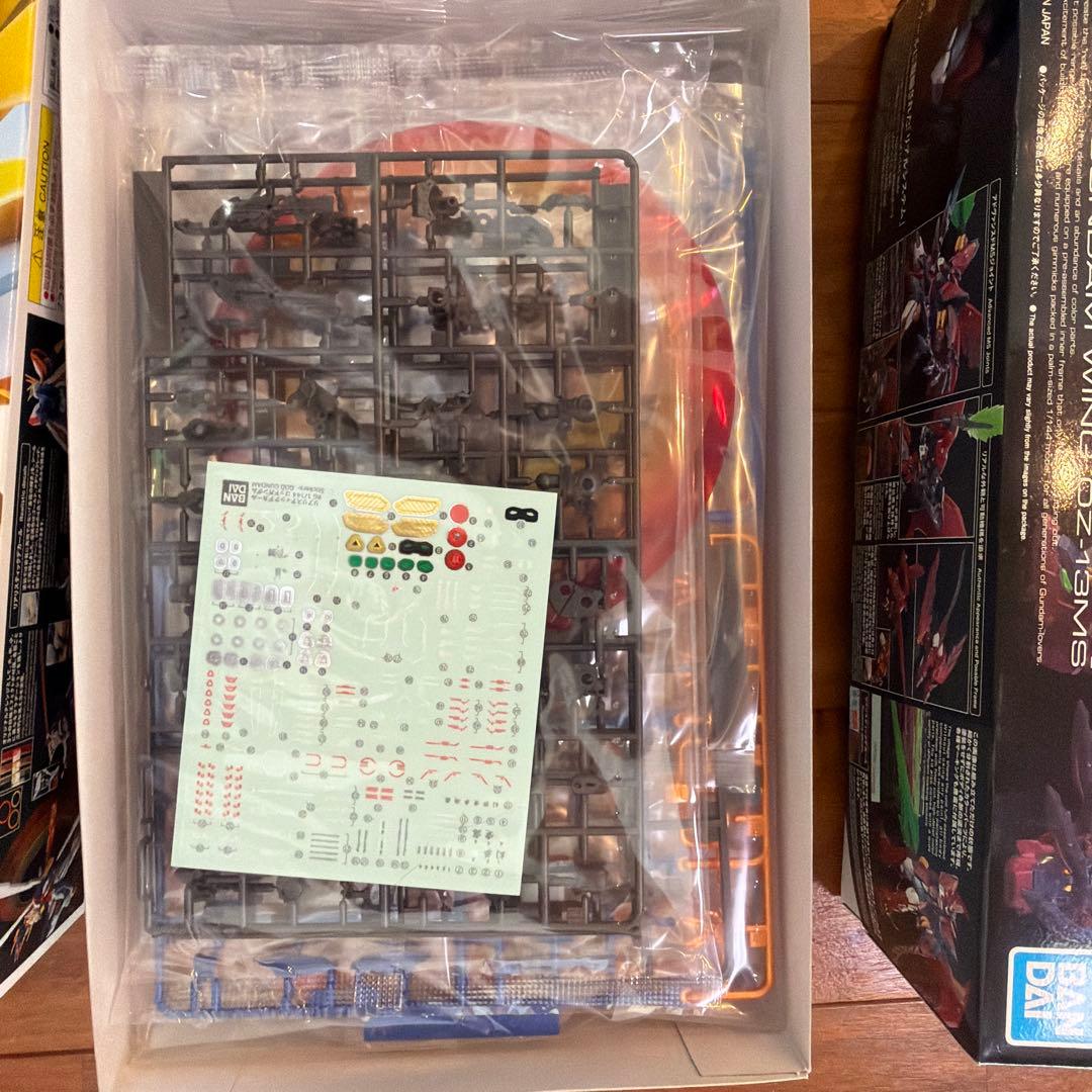 バ*ン様 RG ウイングゼロ　ウイングガンダム　エピオン　ゴッド　4体セット　未