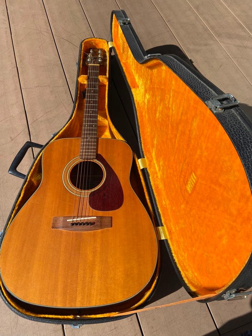 アコースティックギター YAMAHA