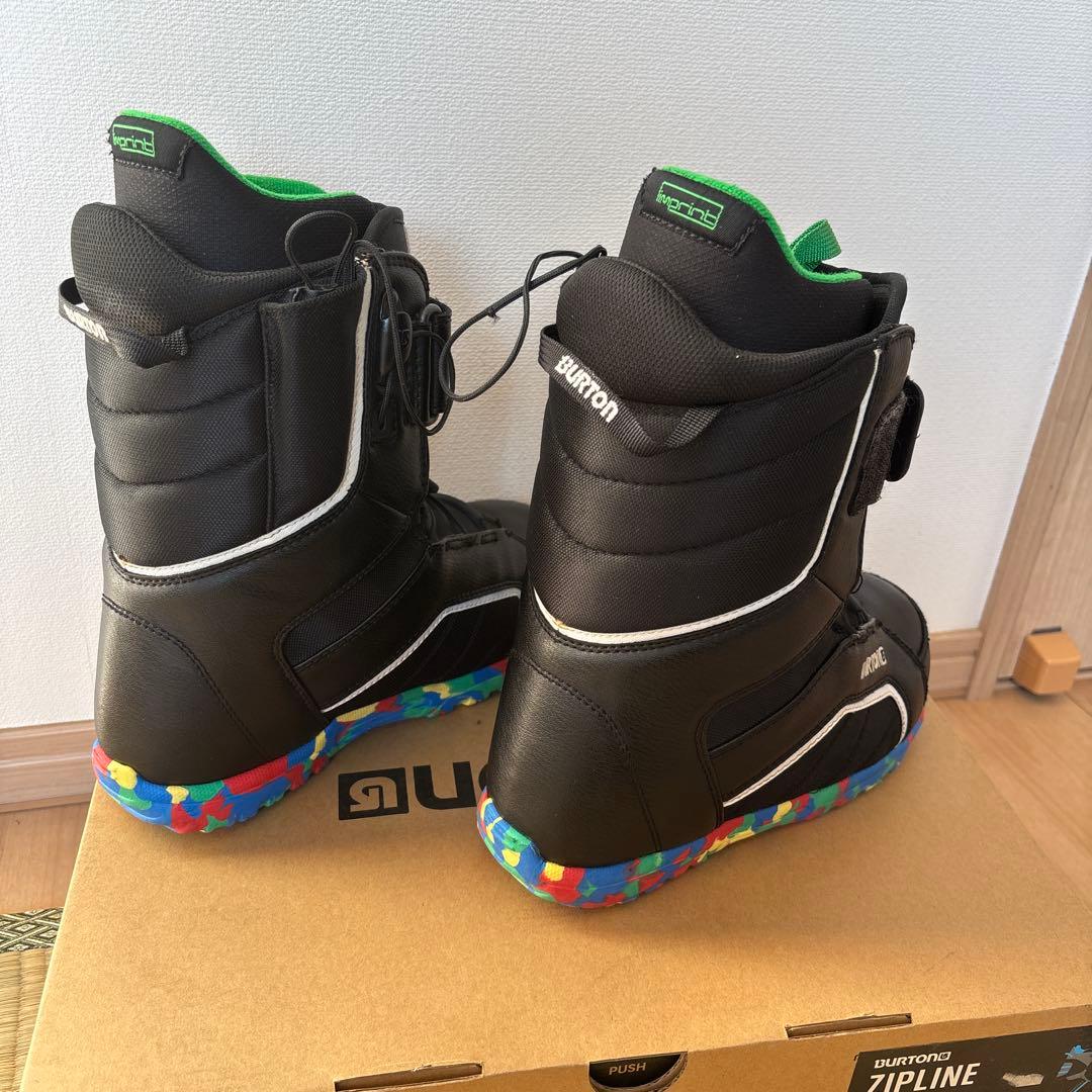 バートン子供用ブーツ　ZIP LINE 24 kids youth