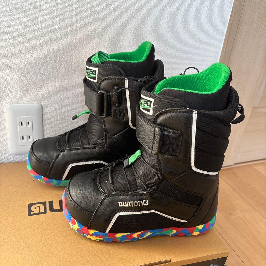 バートン子供用ブーツ　ZIP LINE 24 kids youth