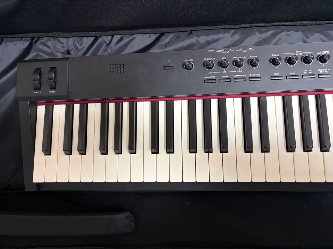 Roland RD88 ペダル　ソフトケース付き