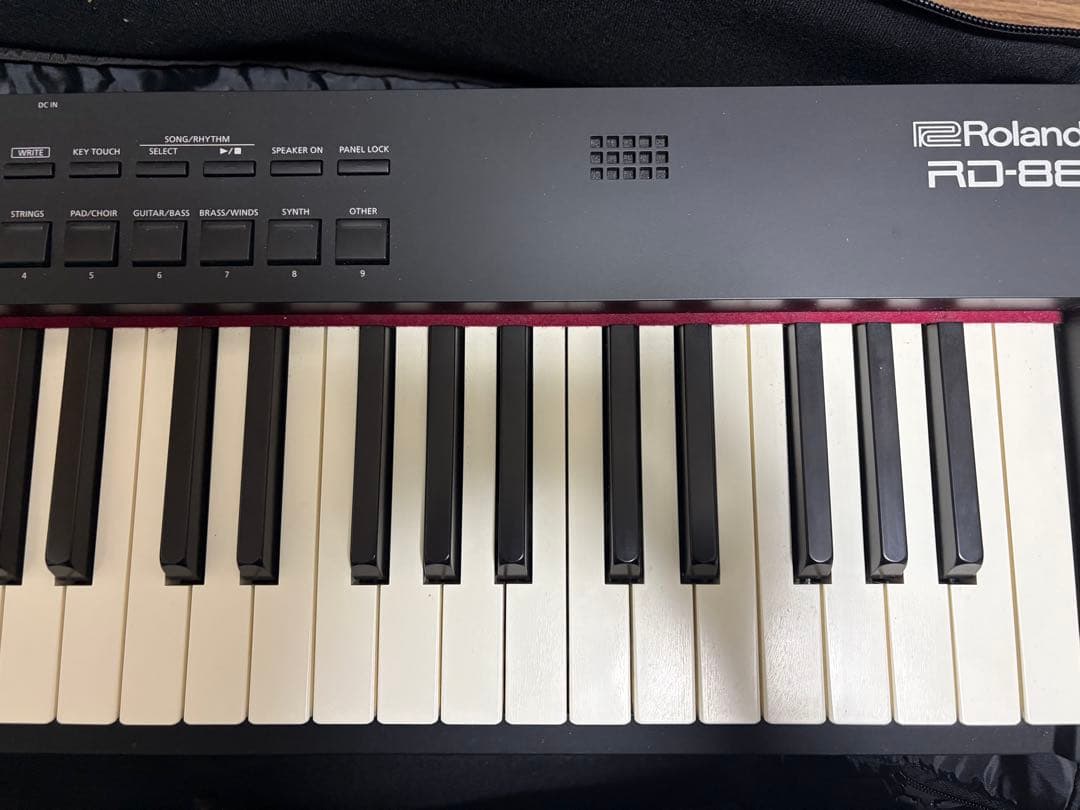Roland RD88 ペダル　ソフトケース付き