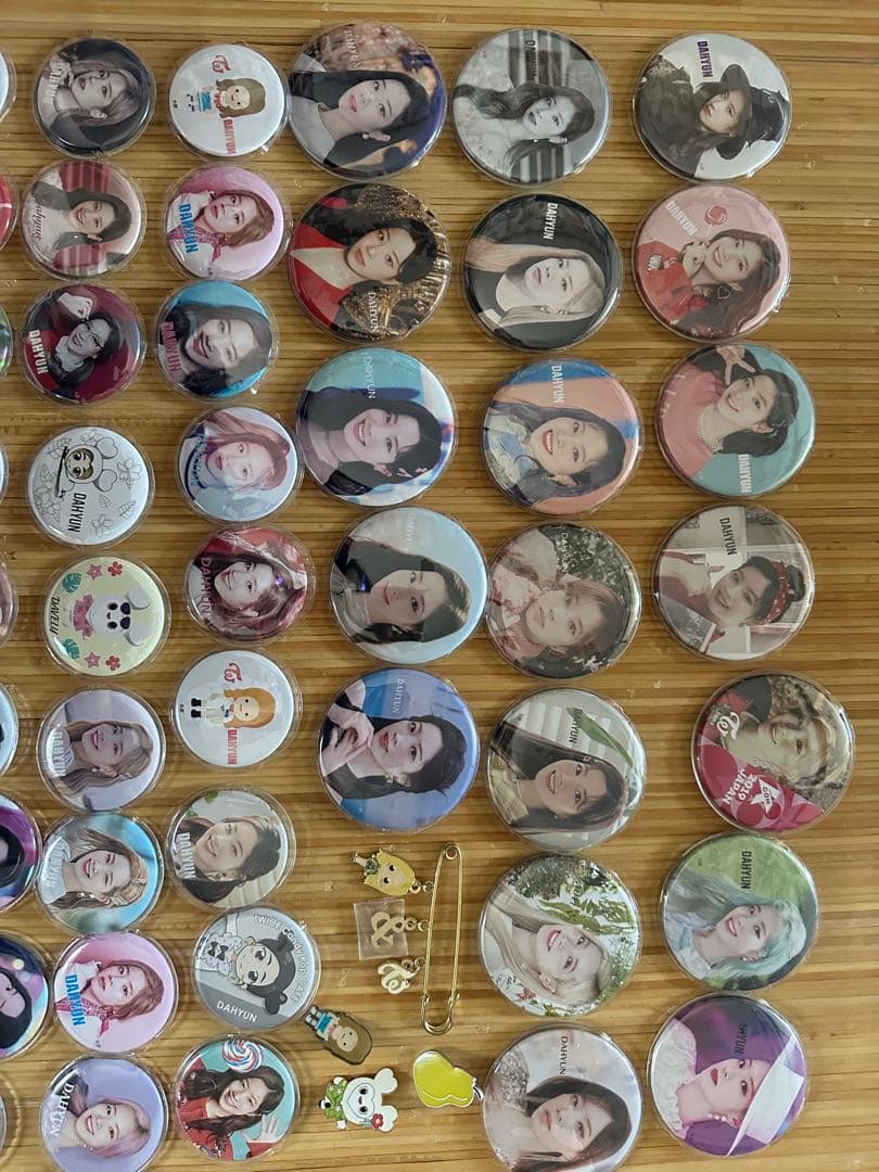 ダヒョン　缶バッチ　缶バッジ　痛バ　痛バック