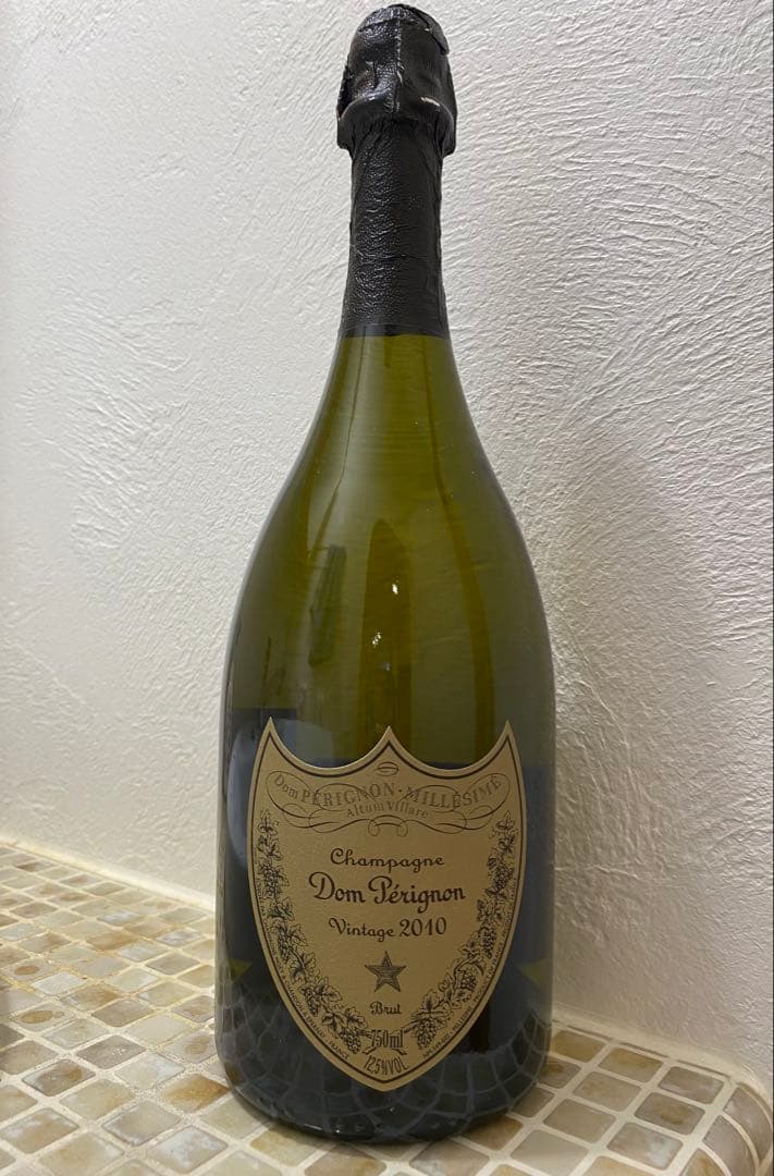 シャンパンDom Perignonドンペリニヨン ヴィンテージ2010 箱無し