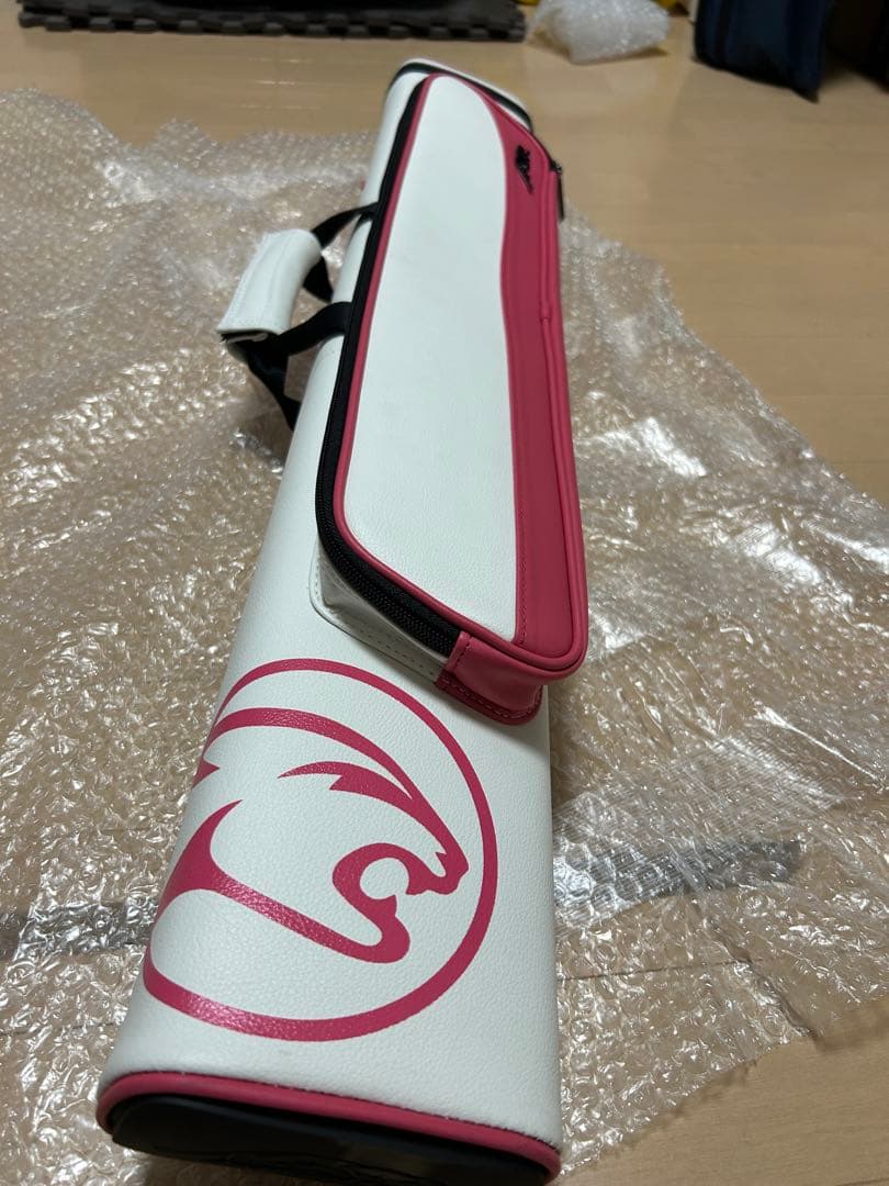 【限定】Predatorプレデター　キューケース　ロードライン　ホワイトピンク