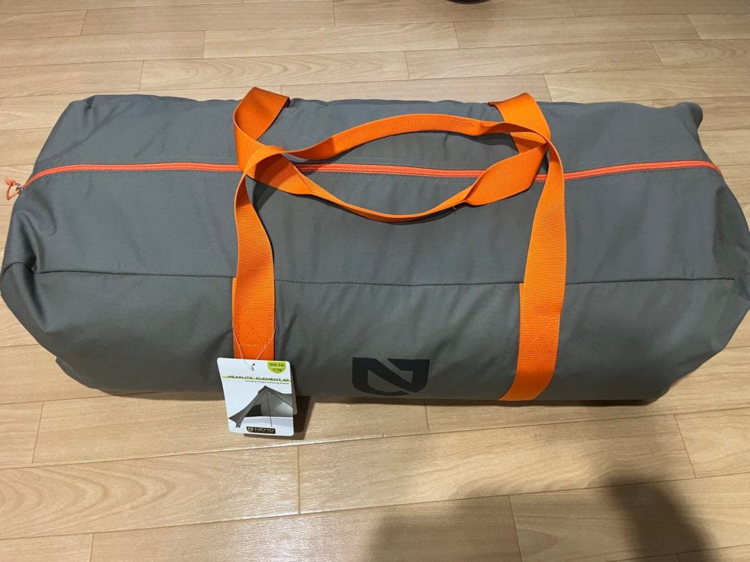 NEMO HEXALITE ELEMENTO 6P新品未使用　非売品　ペグ無し