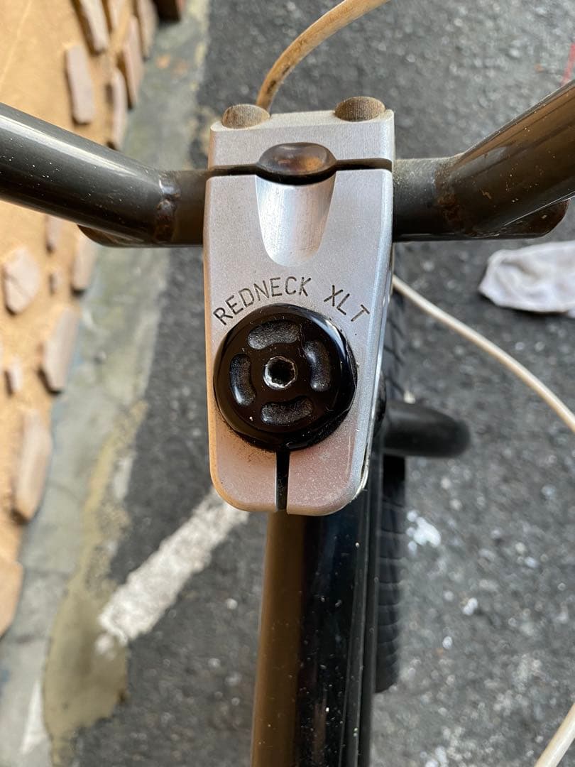 ブラック BMX 20インチ