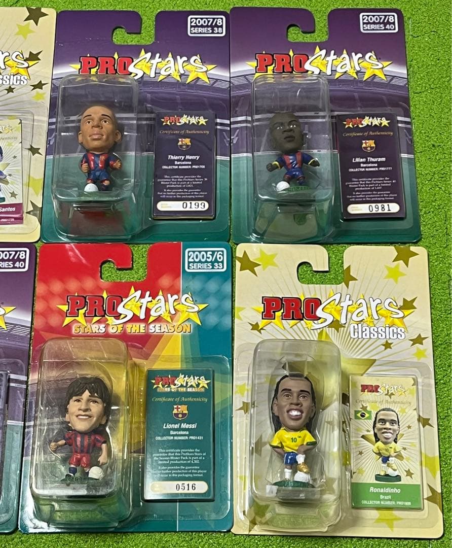 激安価格PRO STARS　バルセロナ　メッシ　ロナウジーニョ　アンリ他合計6体
