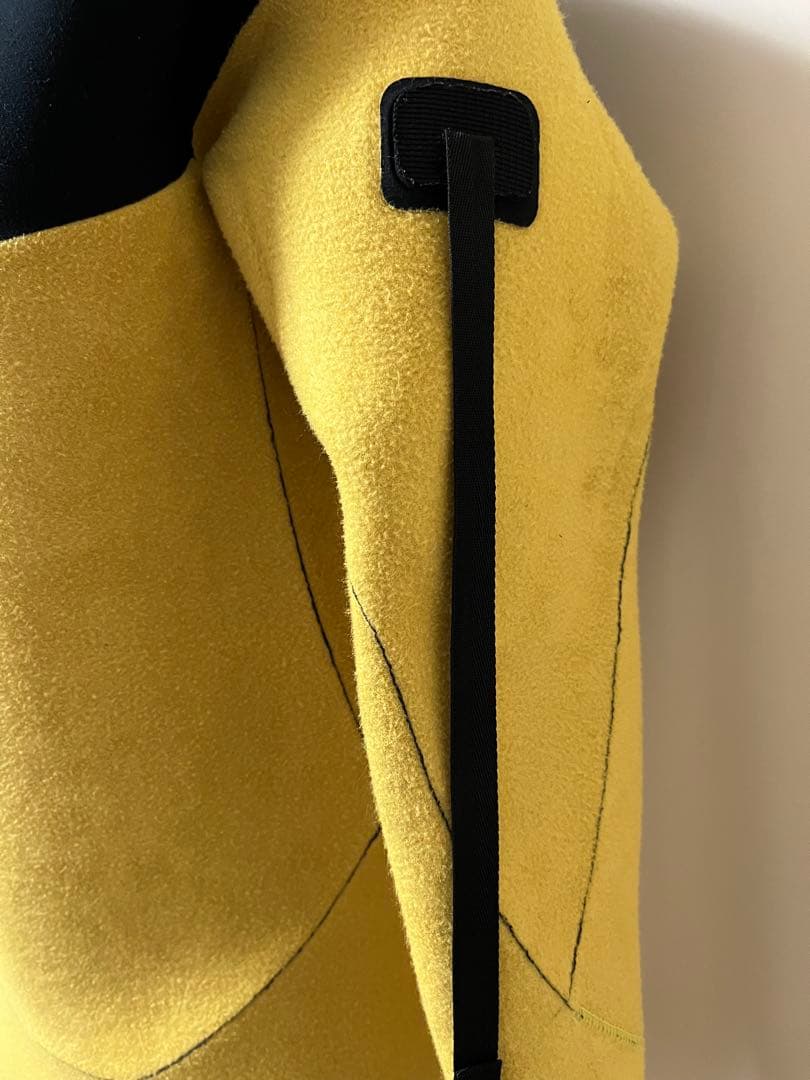 Be wet セミドライ4ミリ