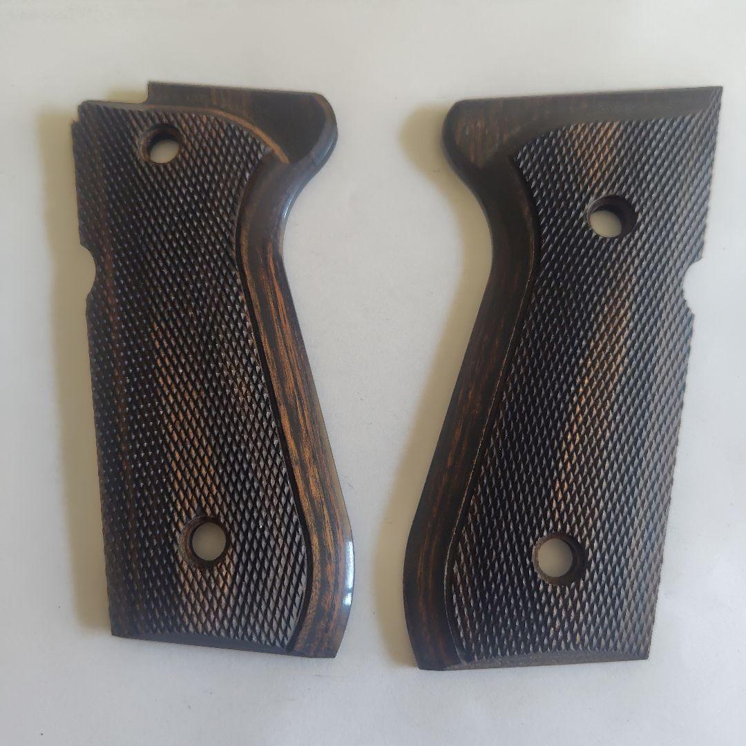 木製グリップ 　キムアーレンズ　ベレッタ