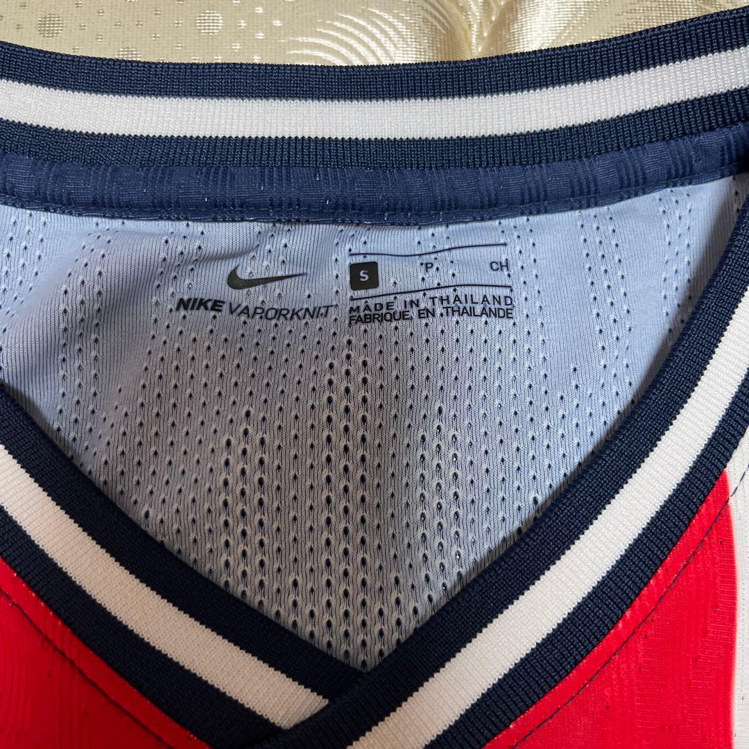 ナイキ　パリサンジェルマン　オーセンティック