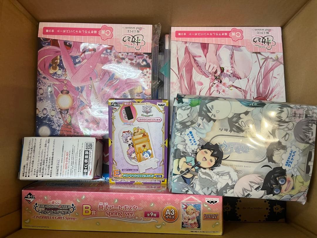 ノンジャンル雑貨　アニメグッズ　300個以上　大量まとめ売り　G