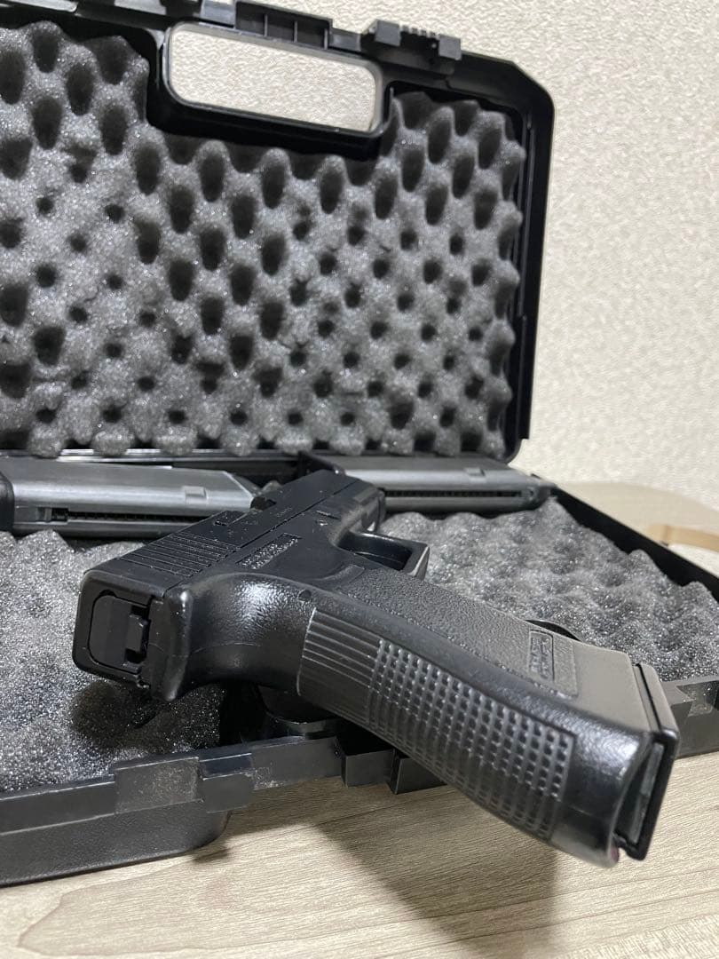 KSC GLOCK グロック 予備マガジン2本 ハードケース ガスガン