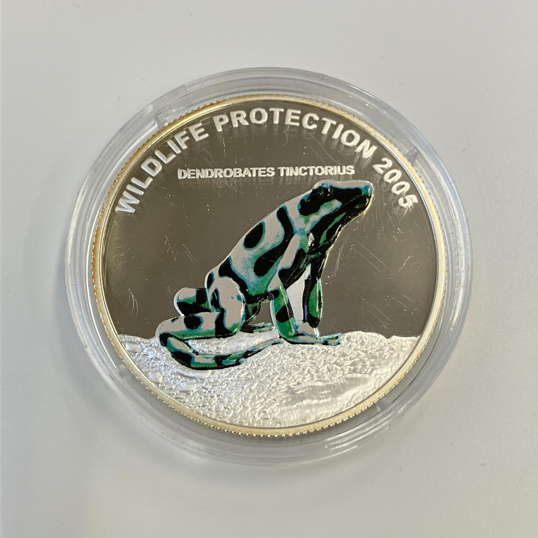 WILDLIFE PROTECTIONシリーズ マダラヤドクガエルカラー