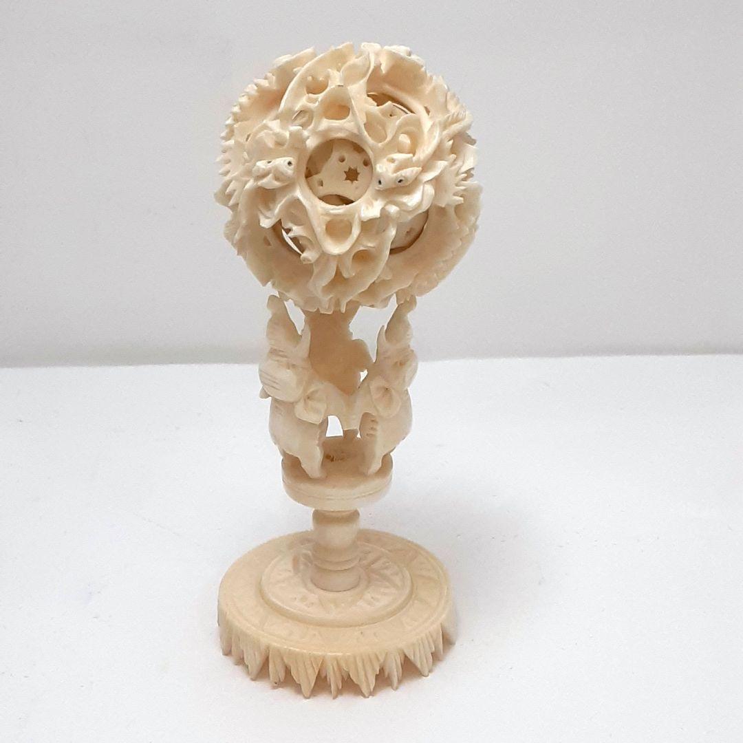 Y1701-12 極上 透かし細工 龍天球置物 総重量55.9 g