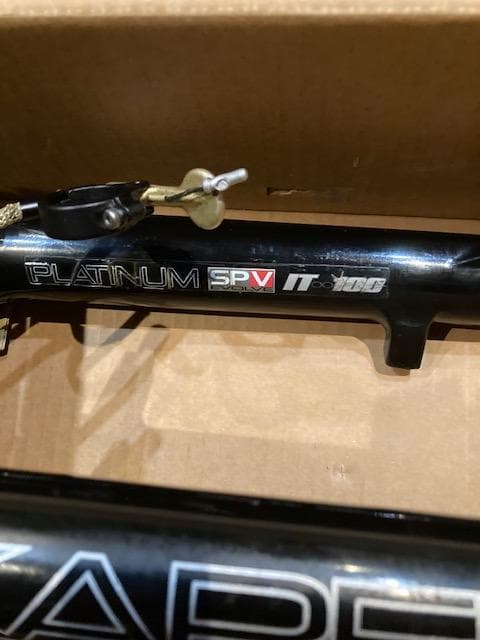 MANITOU SKAREB platinum spv it 100 26インチ