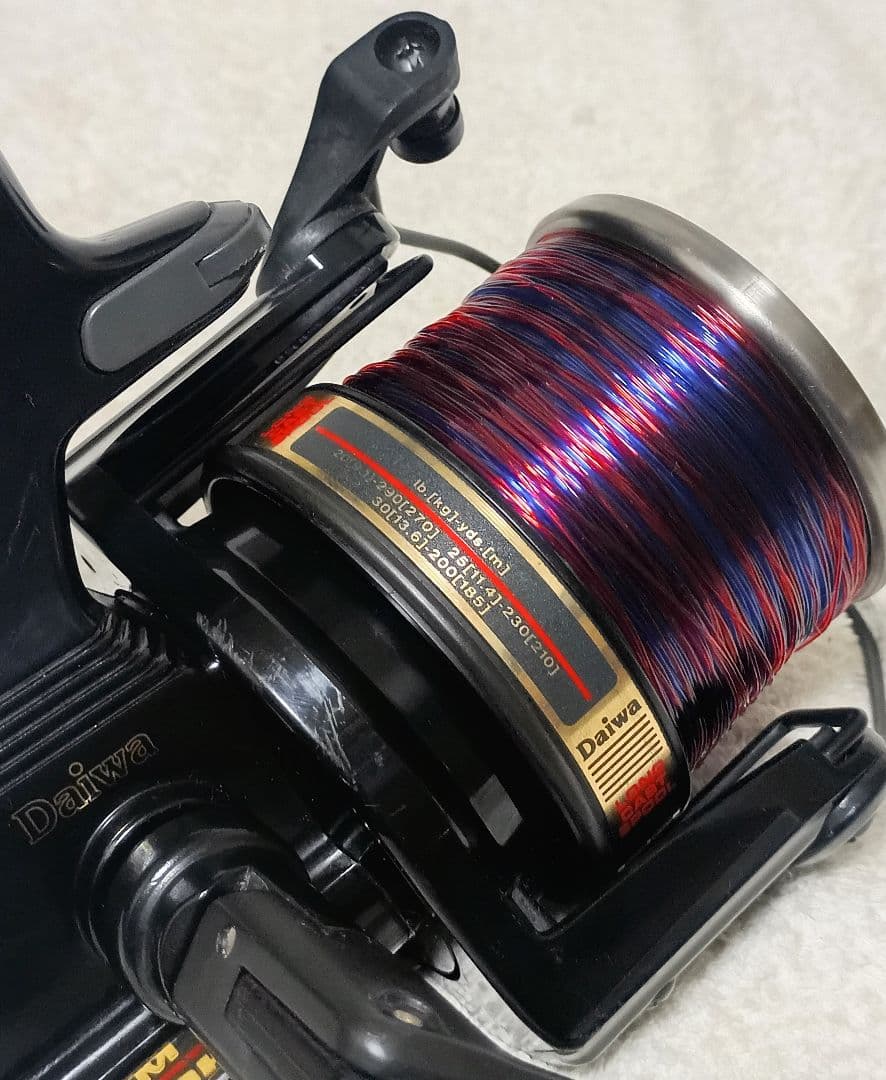 ダイワロングビームGS-5000H遠投カゴ釣り専用リール！新品ライン付かっこいい