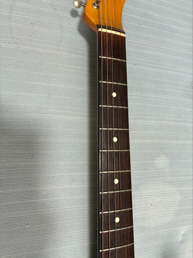 フェンダージャパントラディショナル60s テレキャスターカスタム　黒　バンビーナ