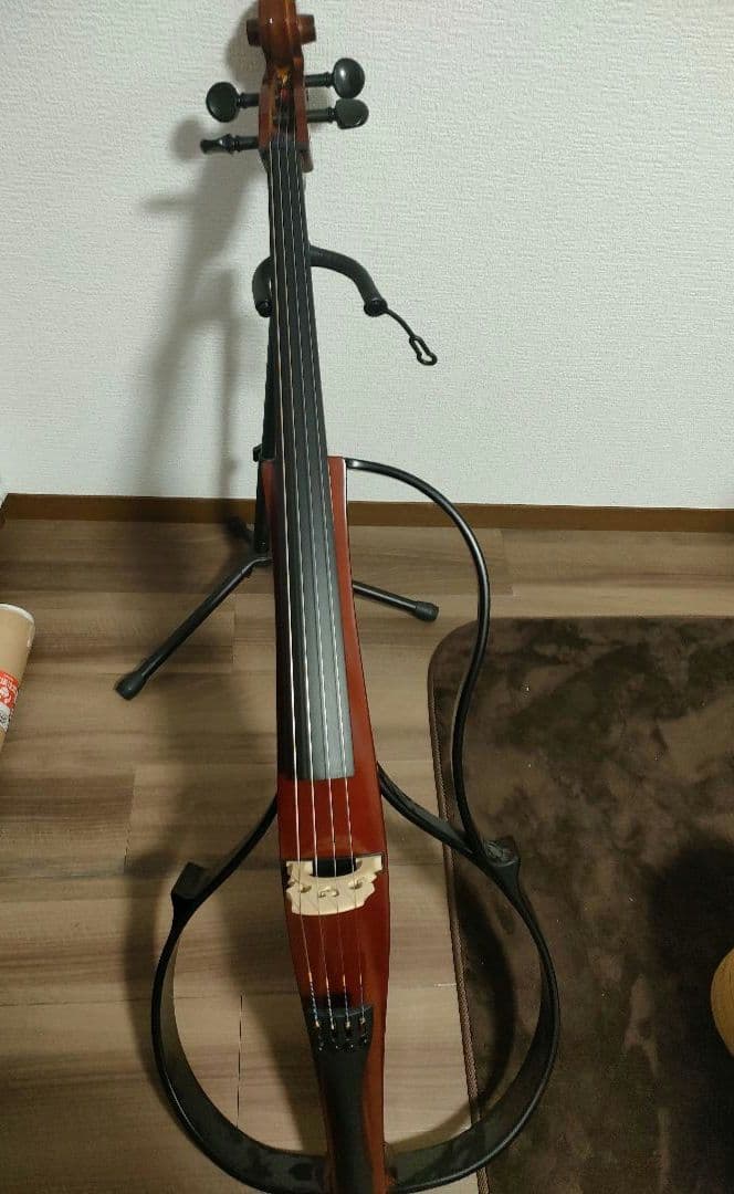 サイレントチェロ（Yamaha Silent Cello SVC-110S）