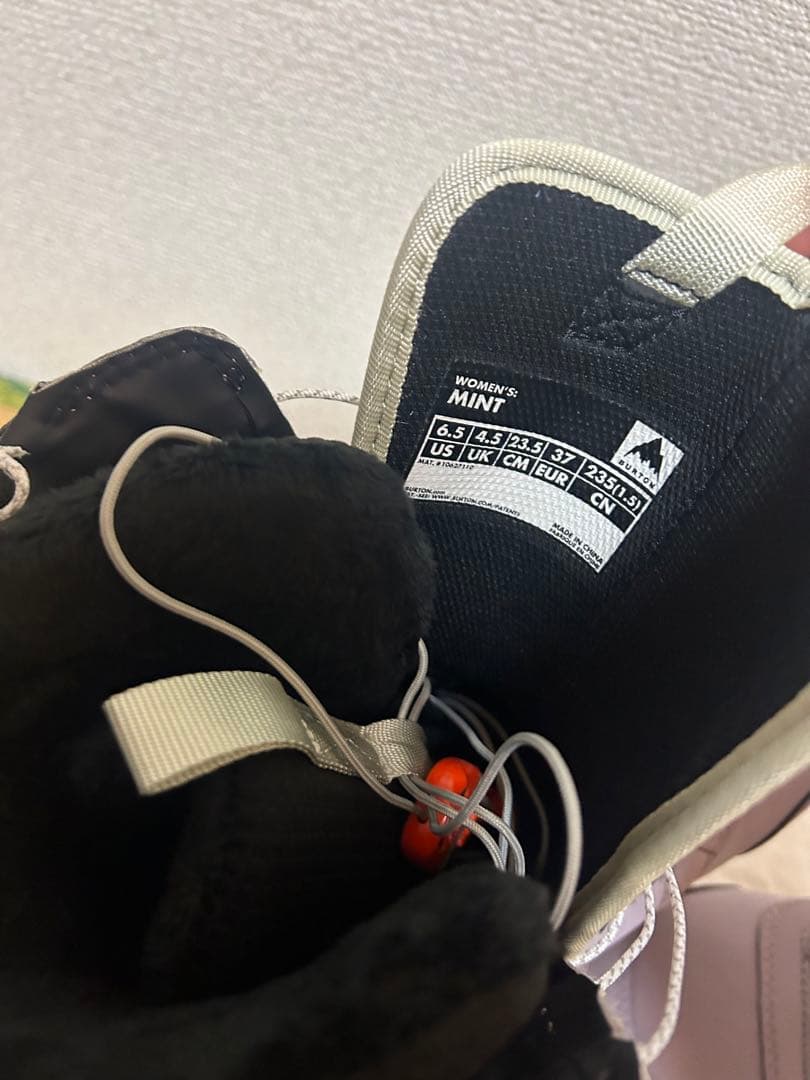 バートン 美品　MINT レディース　スノーボードブーツ 23.5cm