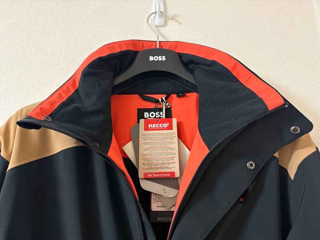 希少完売品BOSS PERFECT MOMENT スノーボードウェア S 国内M