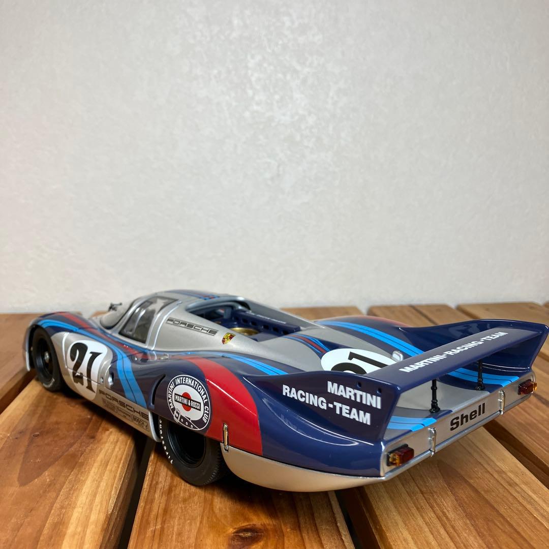 オートアート1/18 ポルシェ 917L MARTINI TEAM #21