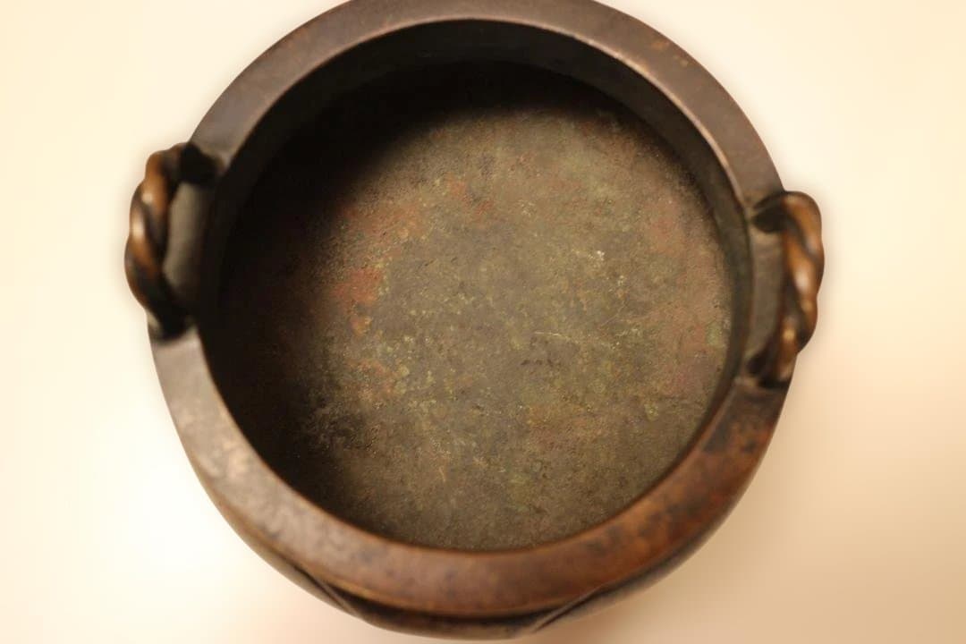 唐物　大明宣徳年製　銅製香炉 ドラゴン彫刻付き　時代保証