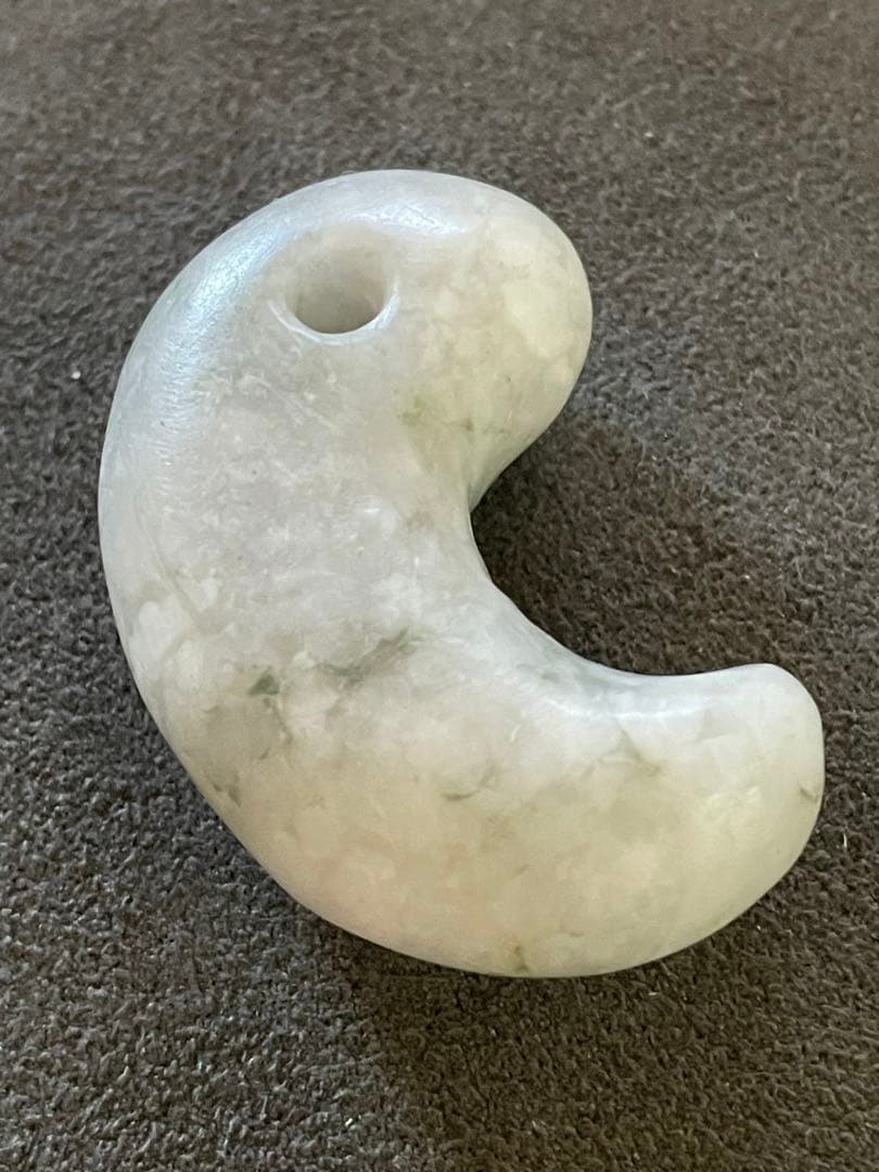 高品質　古墳期　糸魚川翡翠勾玉　結晶質　出土品　大型