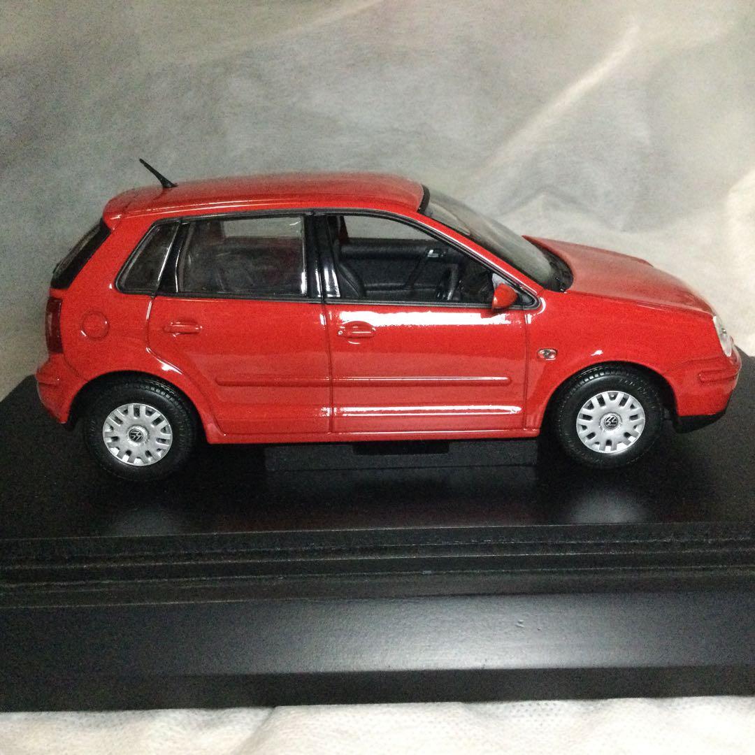 フォルクスワーゲン ポロ 1/24 VOLKSWAGEN DESIGN