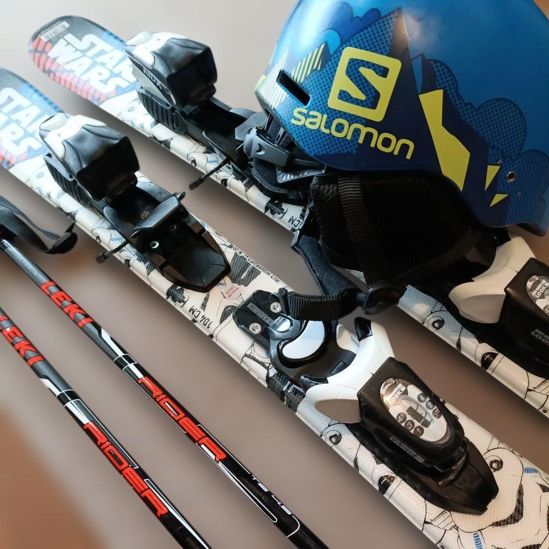 ROSSIGNOL ロシニョール ジュニアスキーセット ヘルメット付き。