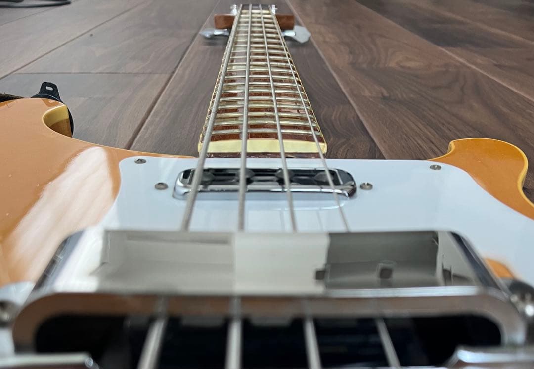 Rickenbacker 4003 MG Maplegloリッケンバッカー