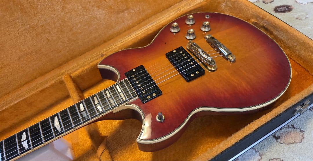 YAMAHA SG2000 レッドサンバースト(1982年製)