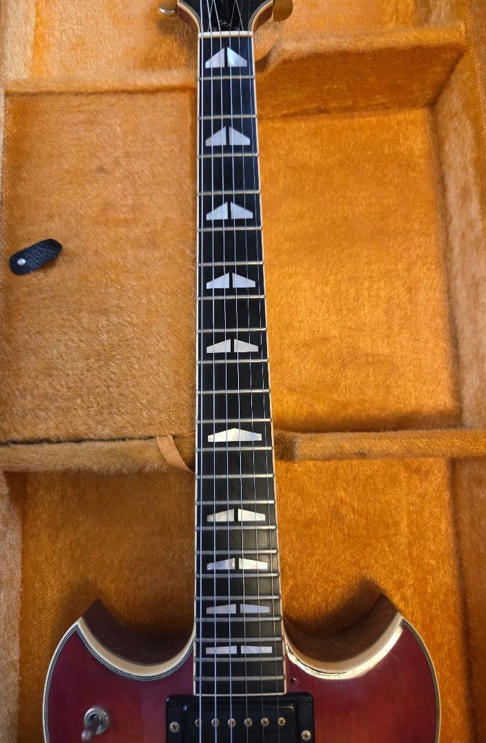 YAMAHA SG2000 レッドサンバースト(1982年製)