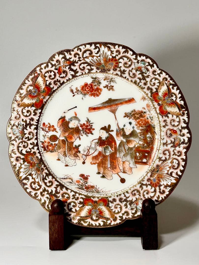 稀少 明治九谷の第一人者 松本佐平 松雲堂 赤絵金彩唐子図中皿 其のニ 九谷焼