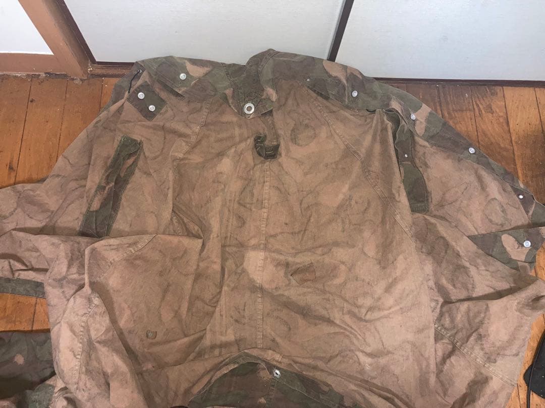 ハンガリー軍　ポンチョテント2枚組　ハリケーンカモ　軍幕テント　ティピー