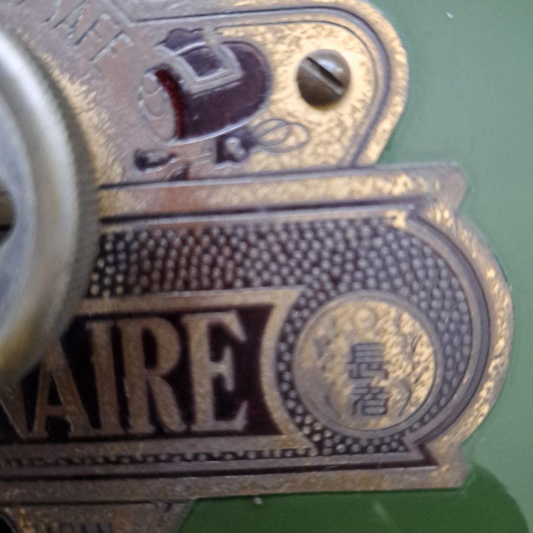 レトロ・アンティーク手提げ金庫 カギ付き