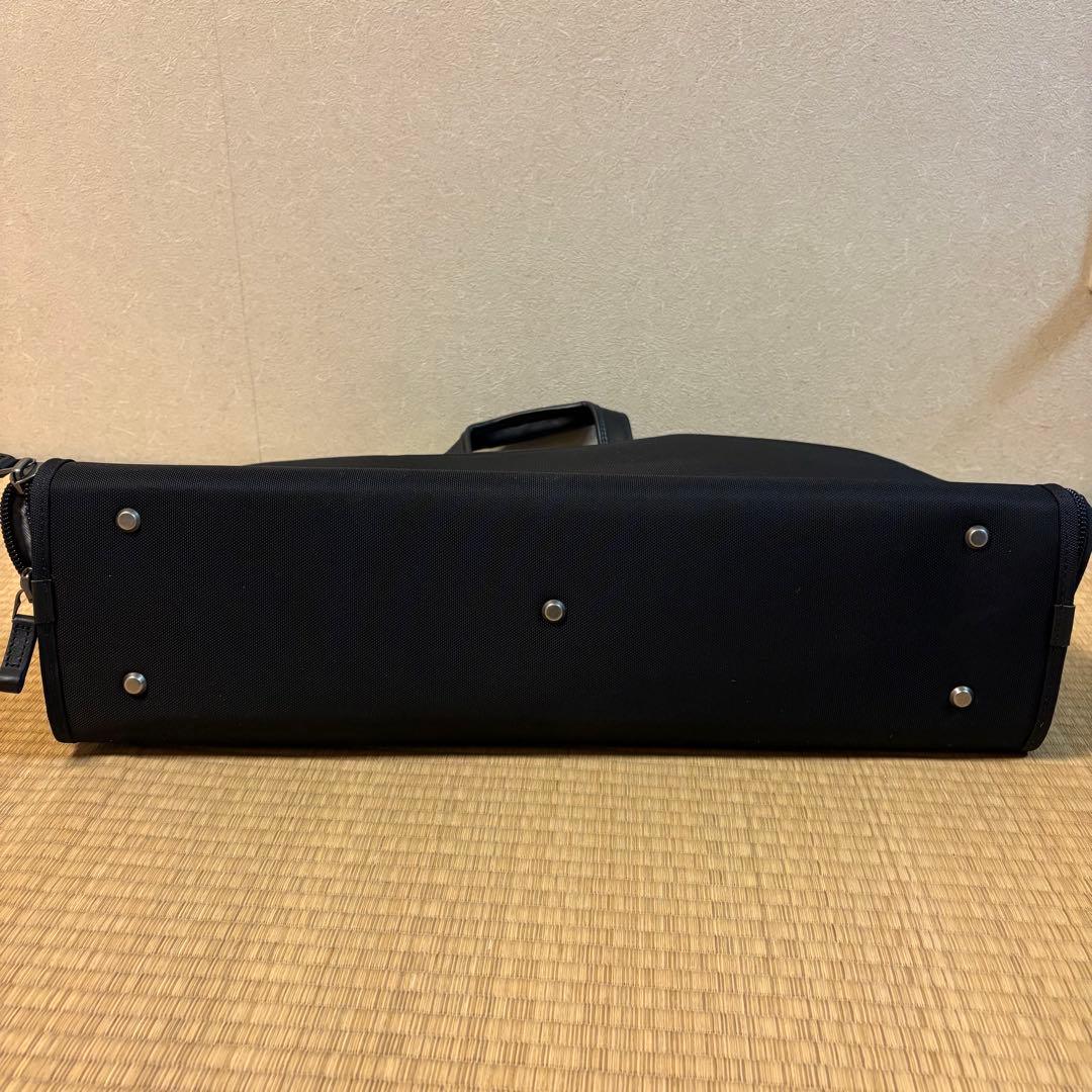 新品未使用　ace.ガーメントバッグ 54584